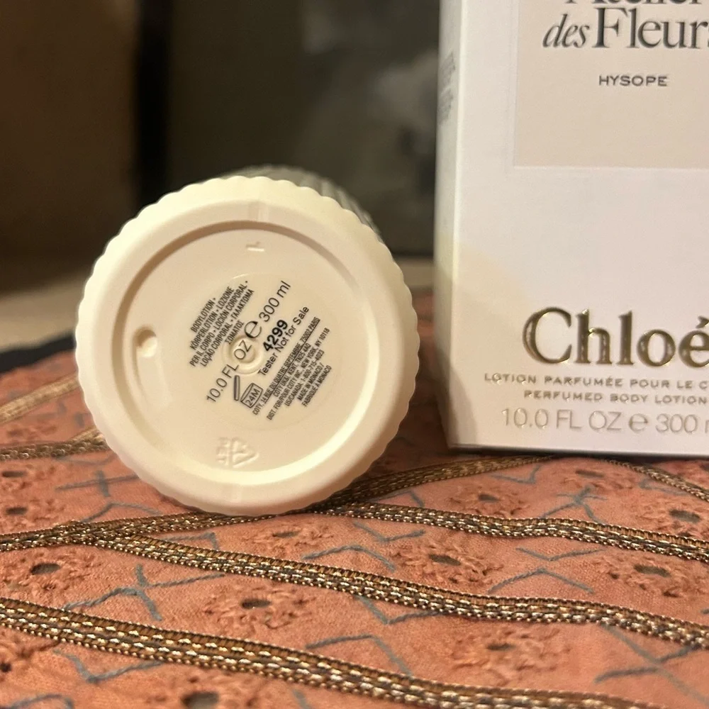 Chloé Atelier des Fleurs Hysope Perfumed Body Lotion 10 oz.